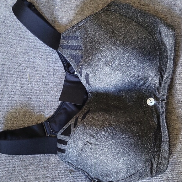 LIVI High Impact Max Support Wicking Convertible Underwire Sports Bra Grey 38 DD - Picture 1 of 4